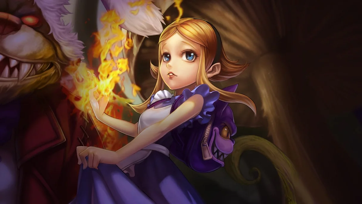 Annie in Wonderland Centered Splash