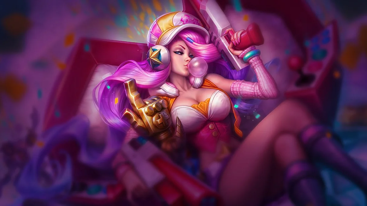 Arcade Miss Fortune Centered Splash