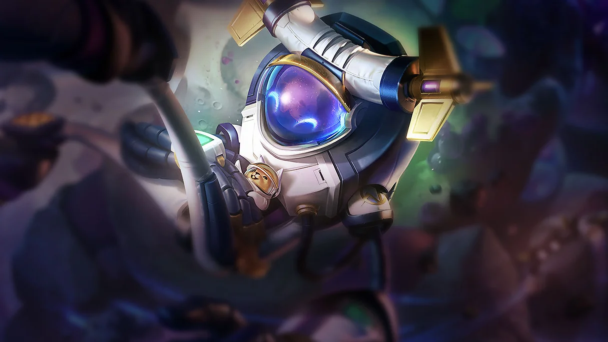 Astronaut Ivern Centered Splash