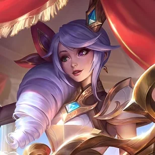 Battle Queen Gwen Tile