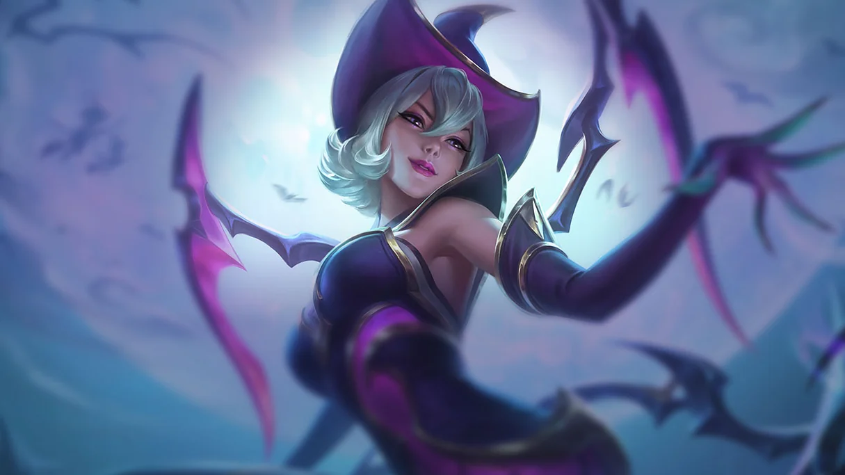 Bewitching Elise Centered Splash