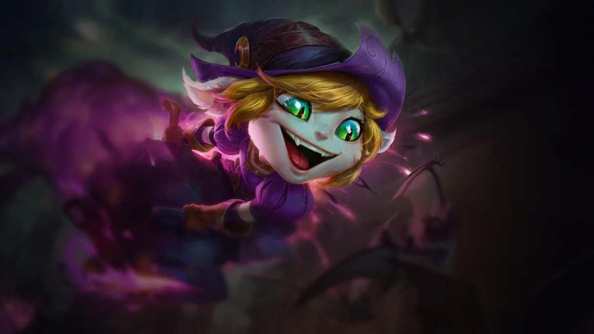Bewitching Tristana Centered Splash