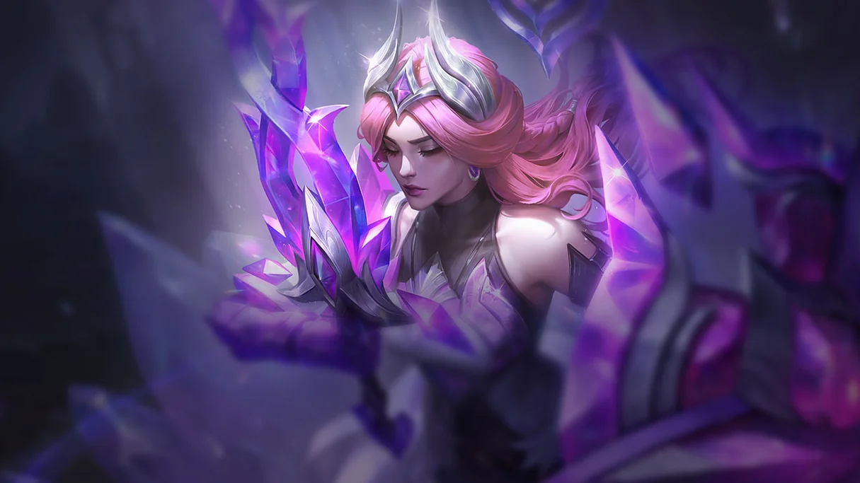 Crystalis Motus Leona Centered Splash