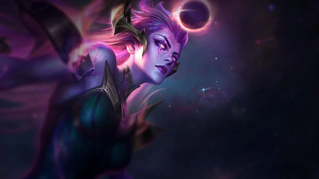 Dark Cosmic Diana Centered Splash