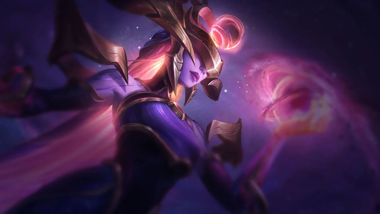 Dark Cosmic Lissandra Centered Splash