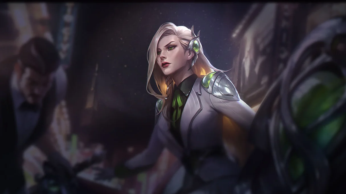Debonair Leona Centered Splash