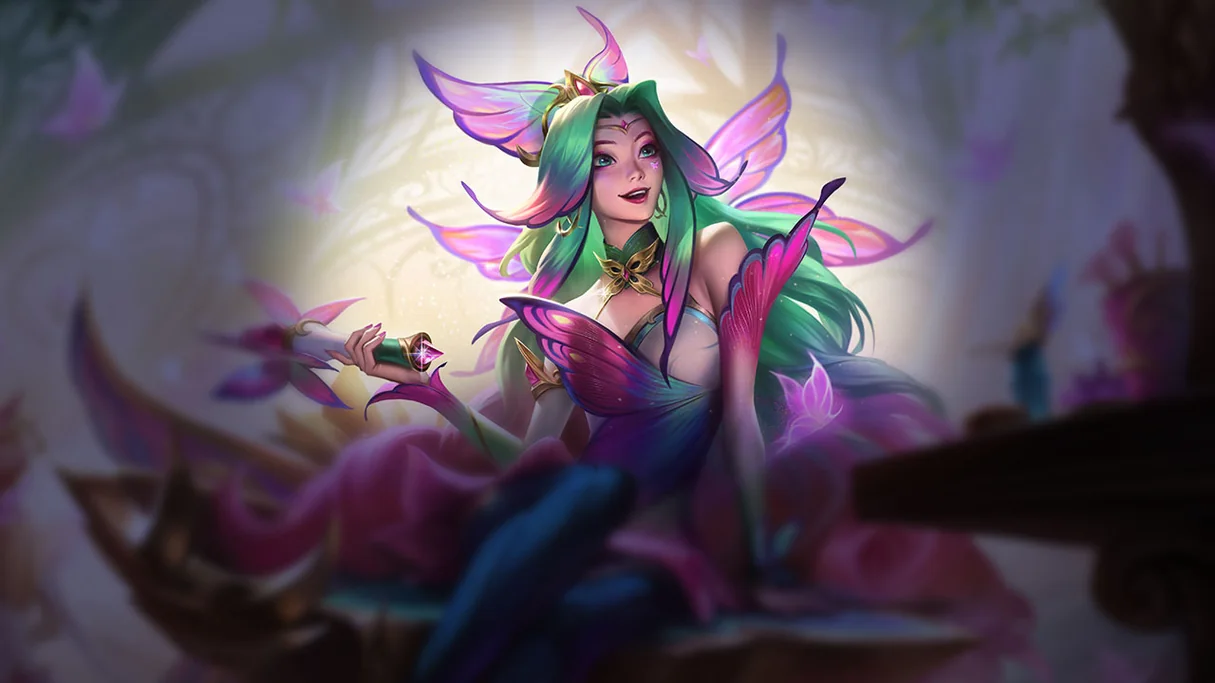 Faerie Court Seraphine Centered Splash