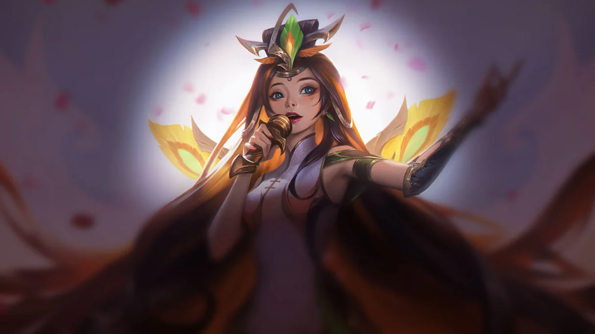 Graceful Phoenix Seraphine Centered Splash