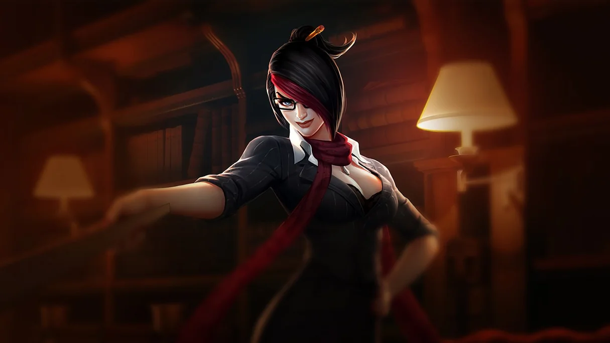 Headmistress Fiora Centered Splash