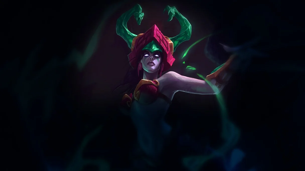 Jade Fang Cassiopeia Centered Splash