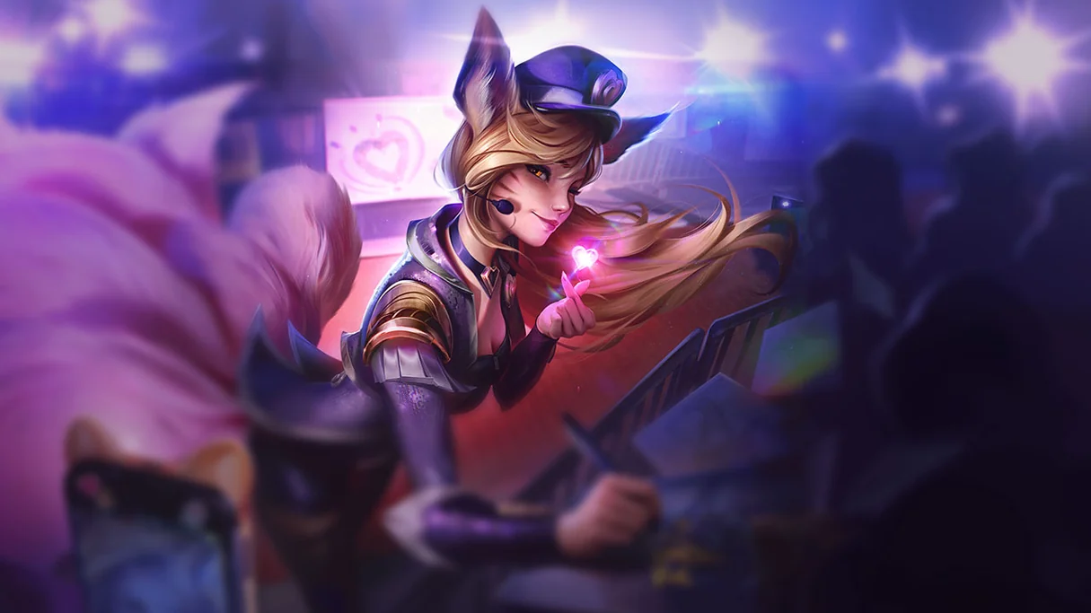 Popstar Ahri Centered Splash