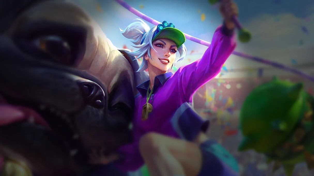 Pug Trainer Sejuani Centered Splash