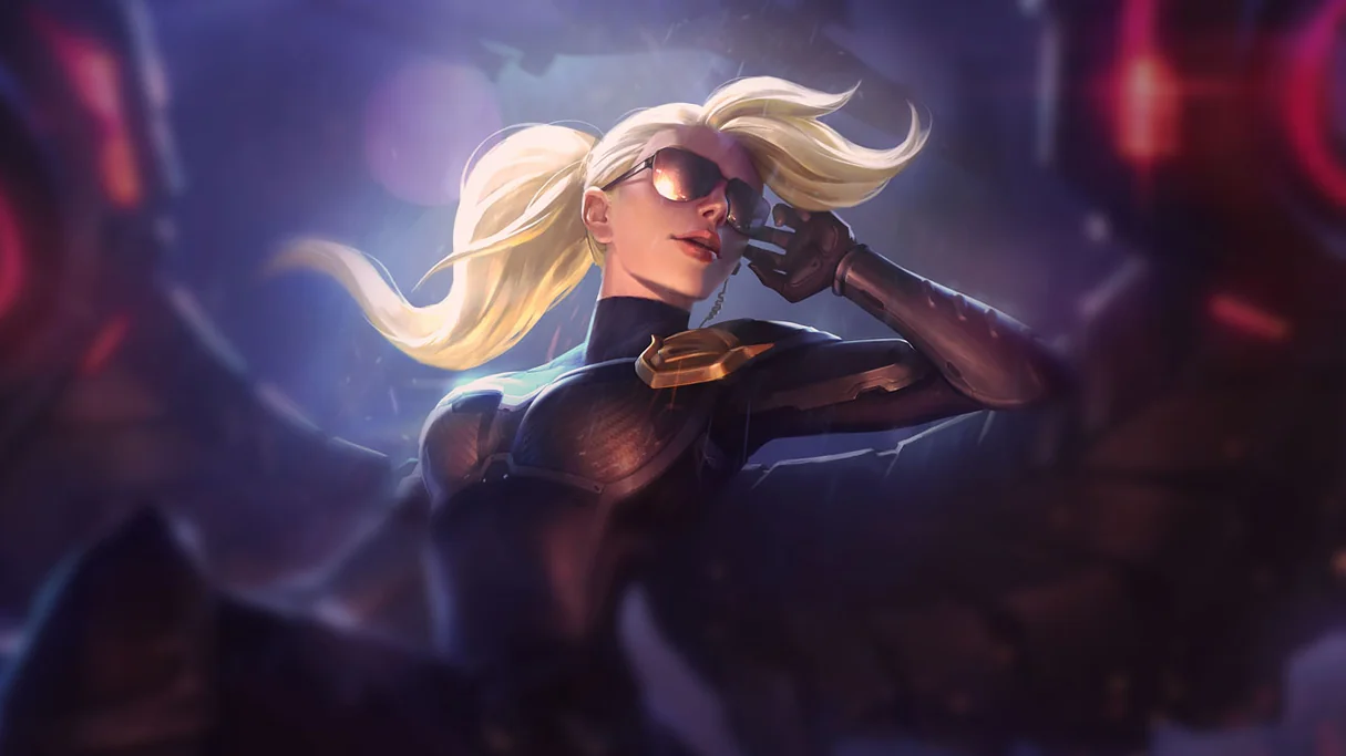 Riot Kayle Centered Splash